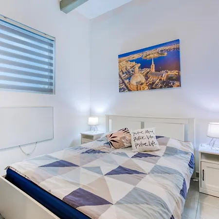Fully Equipped 2br House Of Character In By 360 Estates Lägenhet *